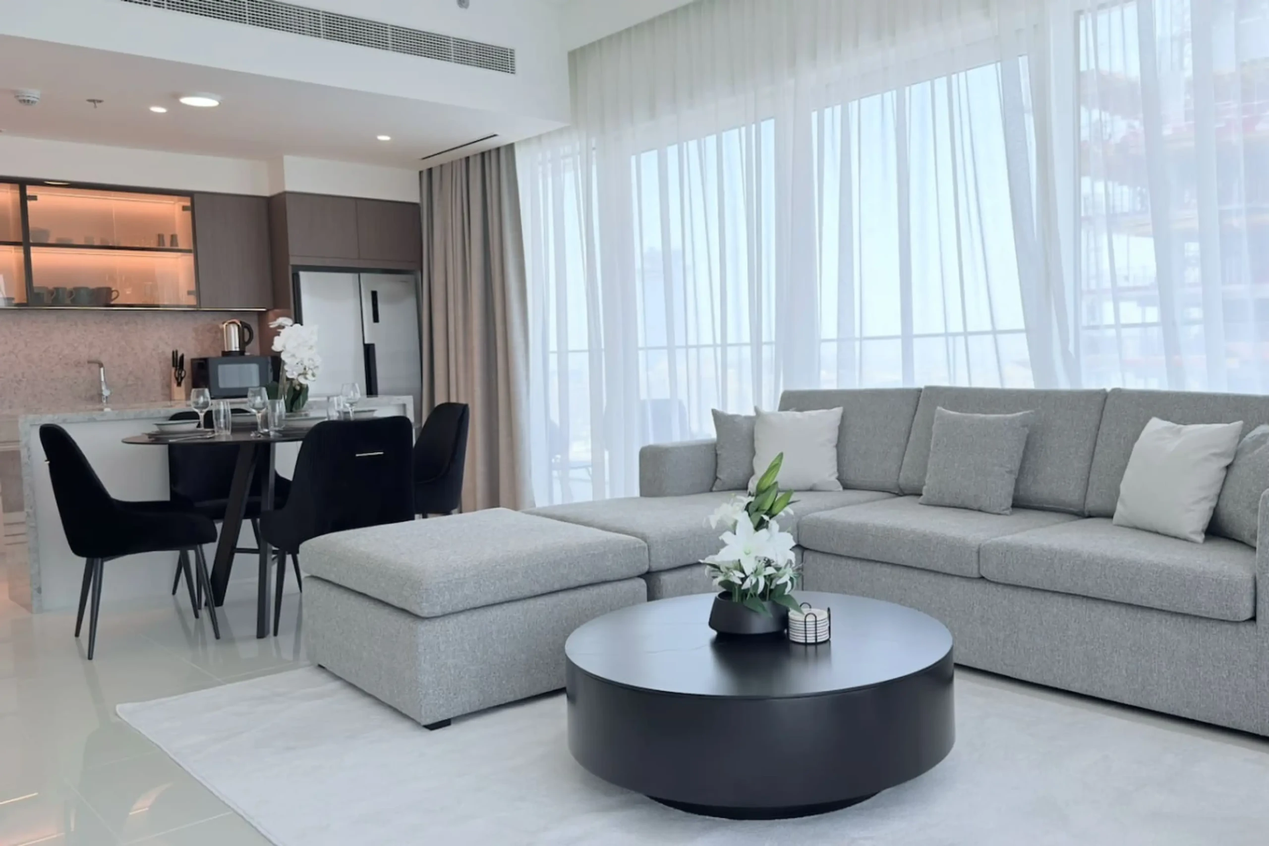 2BR - Emaar Beachfront Grand Bleu - Beach Stay (13)