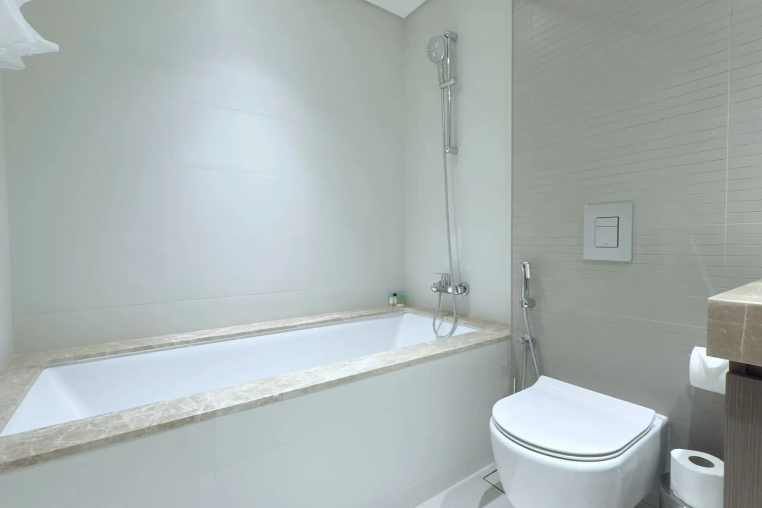 2BR - Emaar Beachfront Grand Bleu - Beach Stay (19)