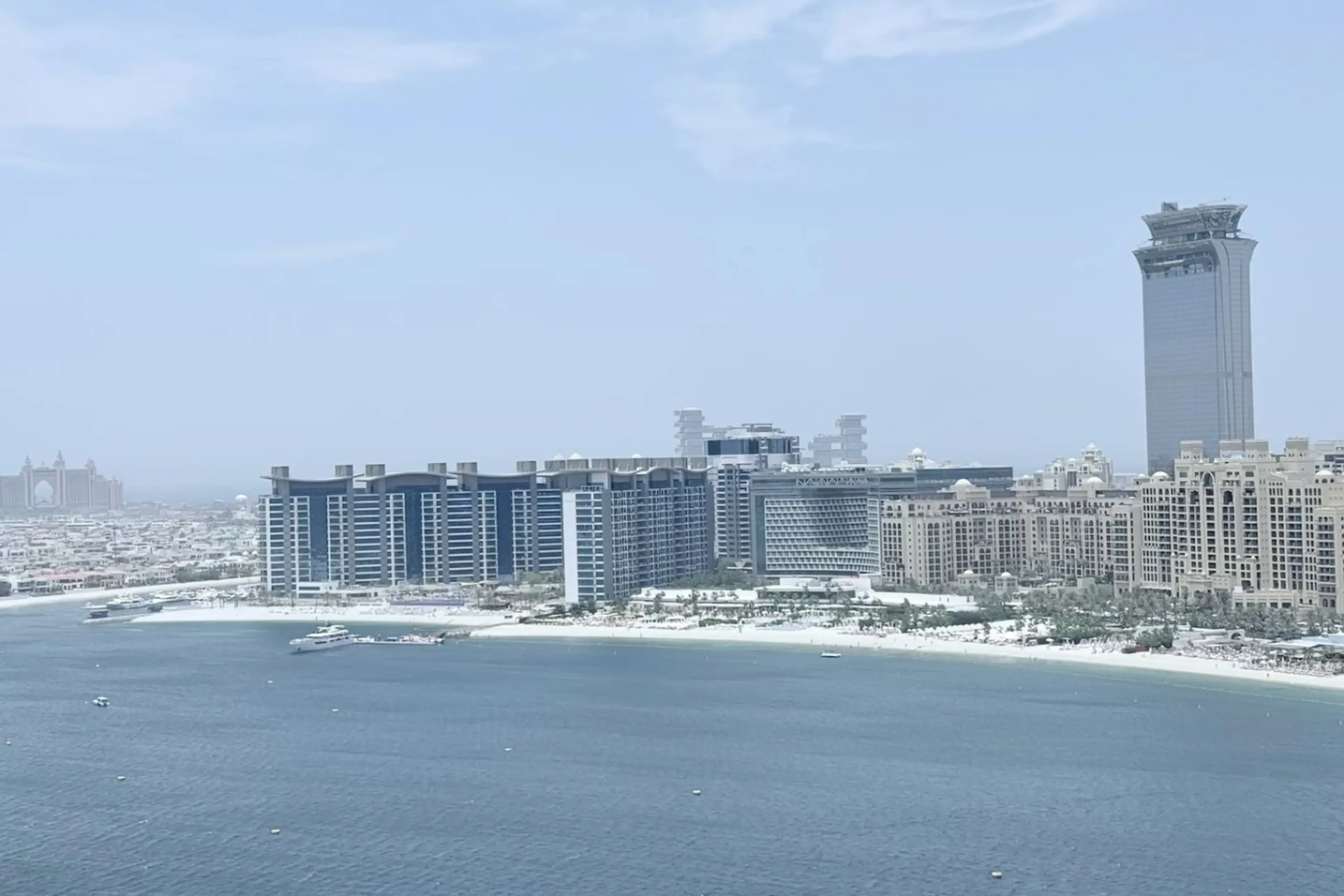 2BR - Emaar Beachfront Grand Bleu - Beach Stay (40)
