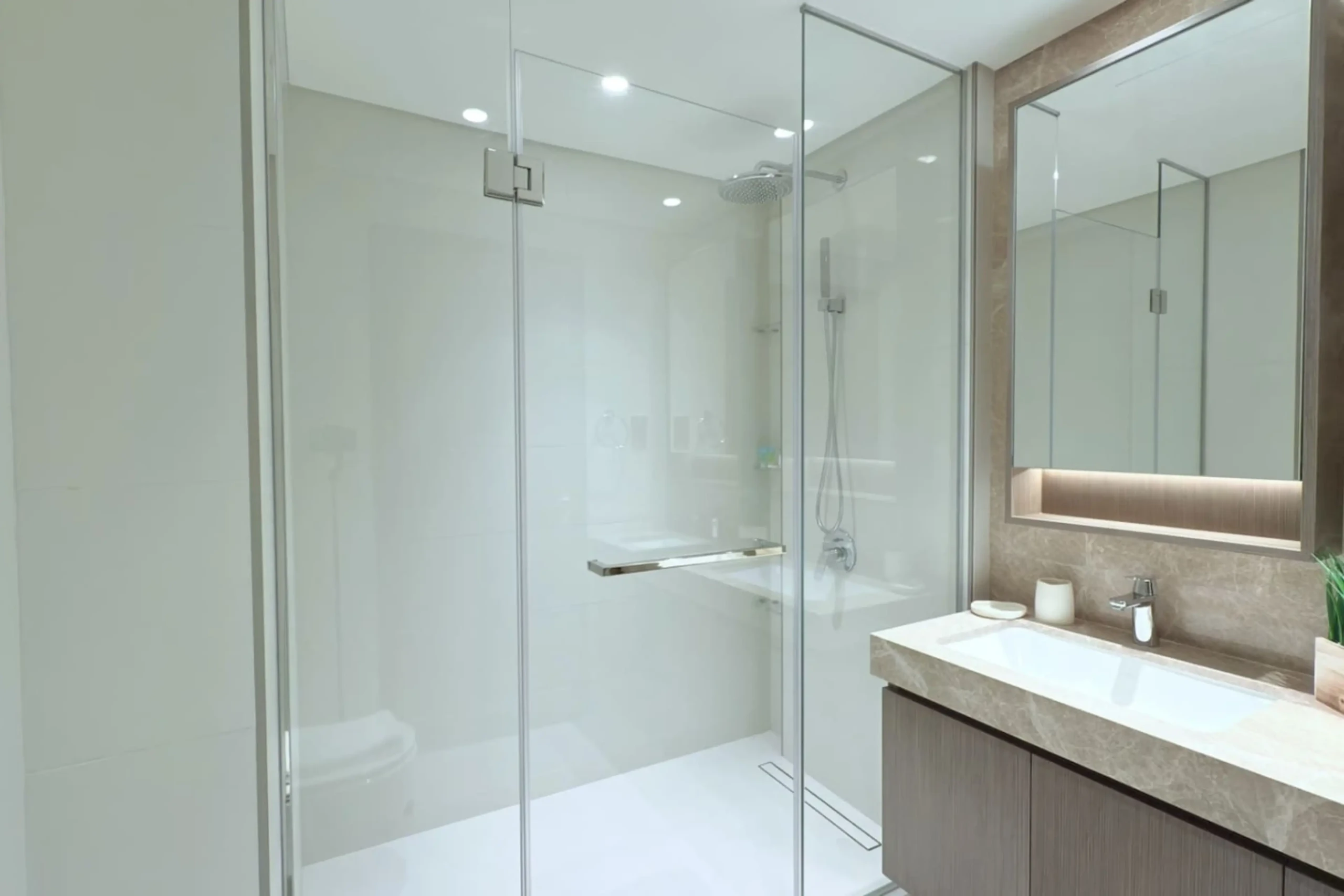 2BR - Emaar Beachfront Grand Bleu - Beach Stay (43)