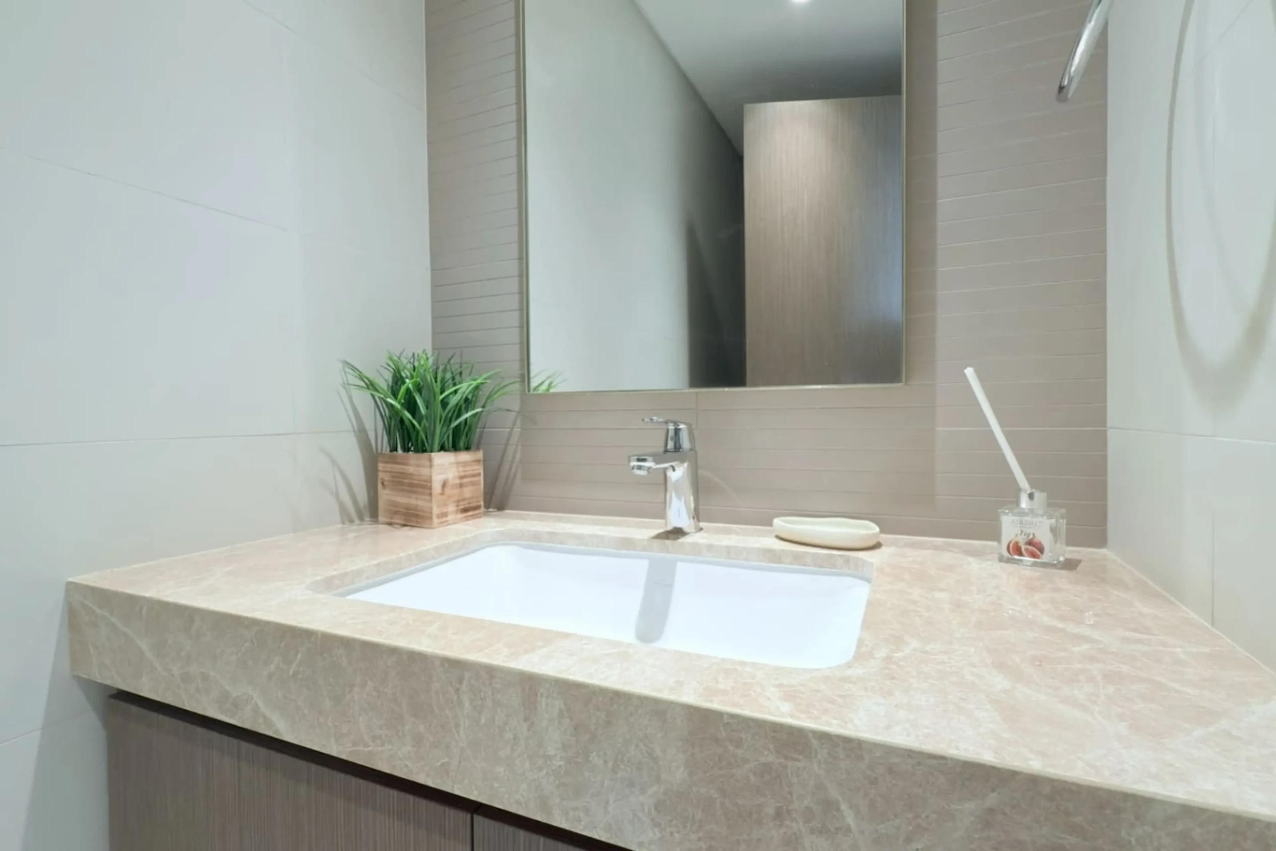2BR - Emaar Beachfront Grand Bleu - Beach Stay (46)