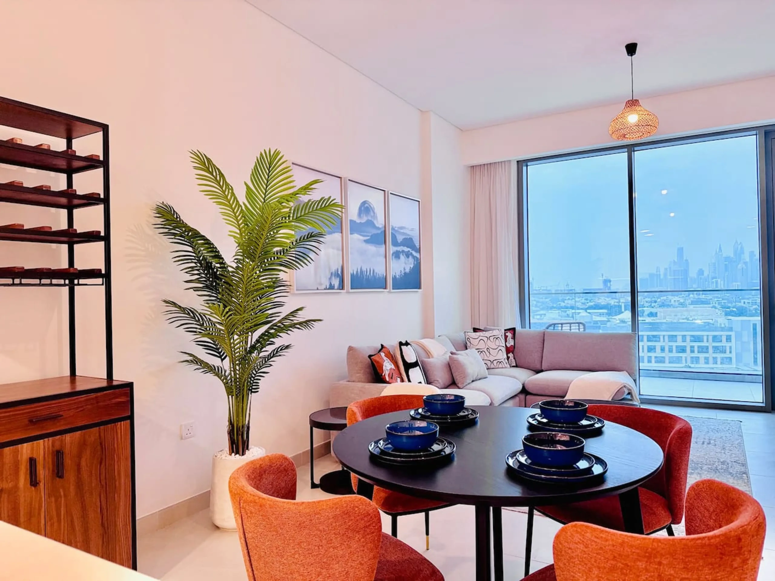 Canal Front Luxury 2BR Stay (30)