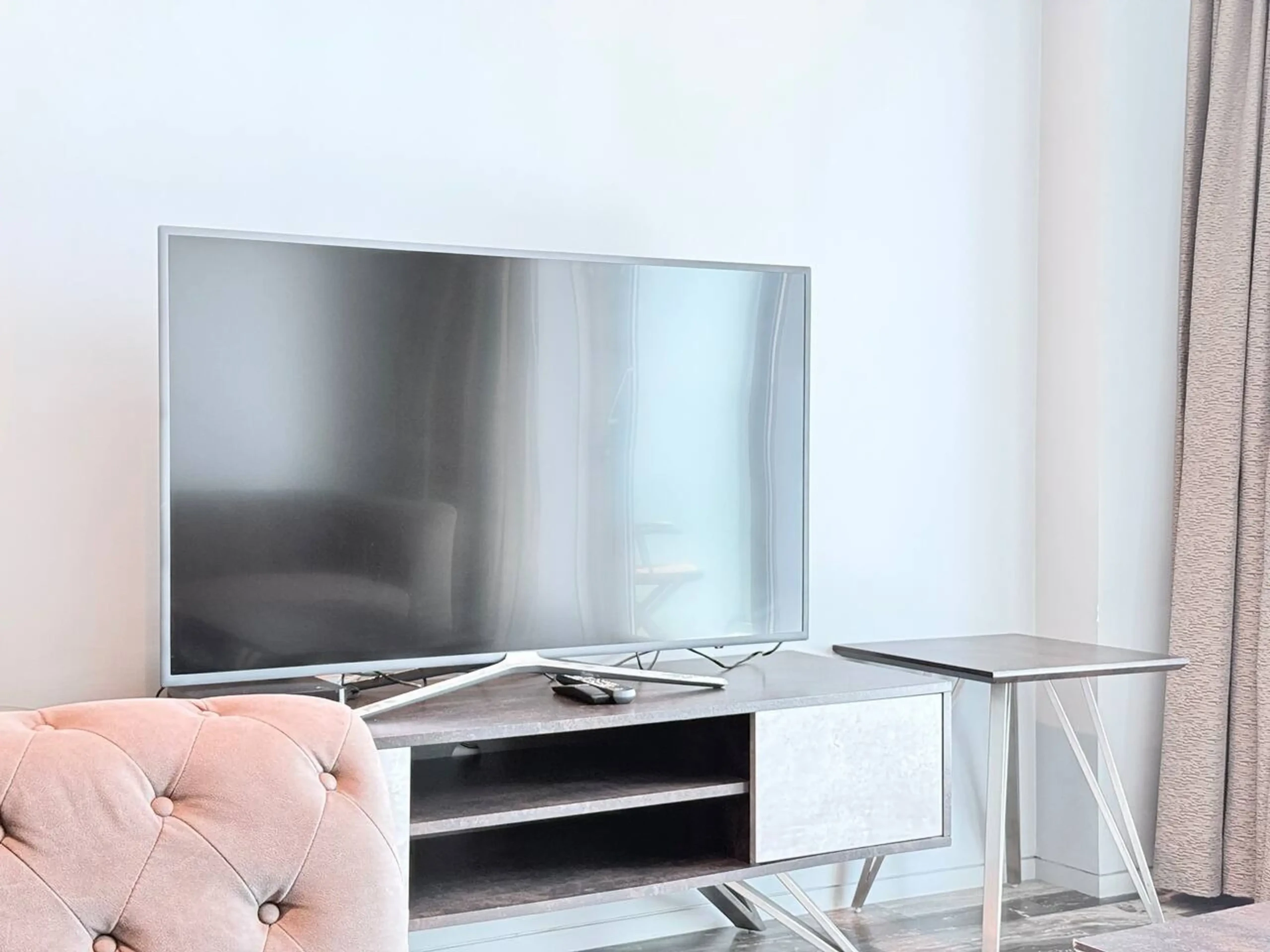 Fendi 1BR - Damac Heights (102)