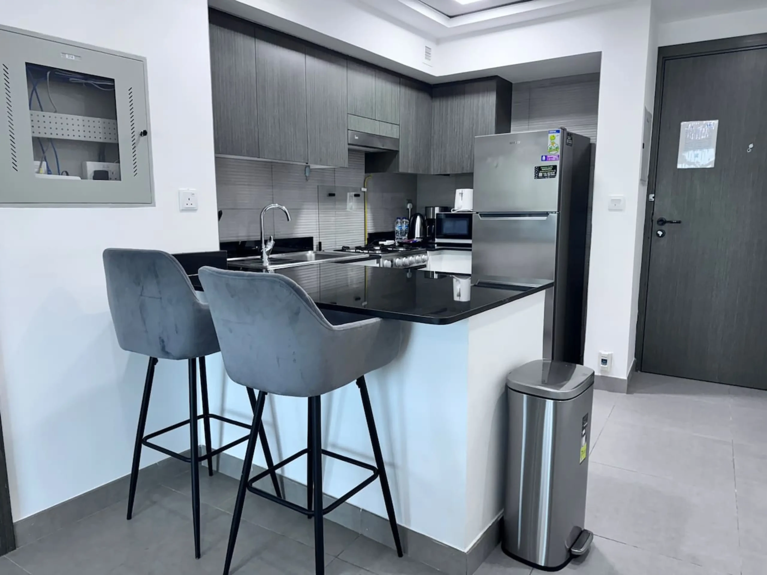 Modern 1BR Apt in Bella Rose DSP (51)