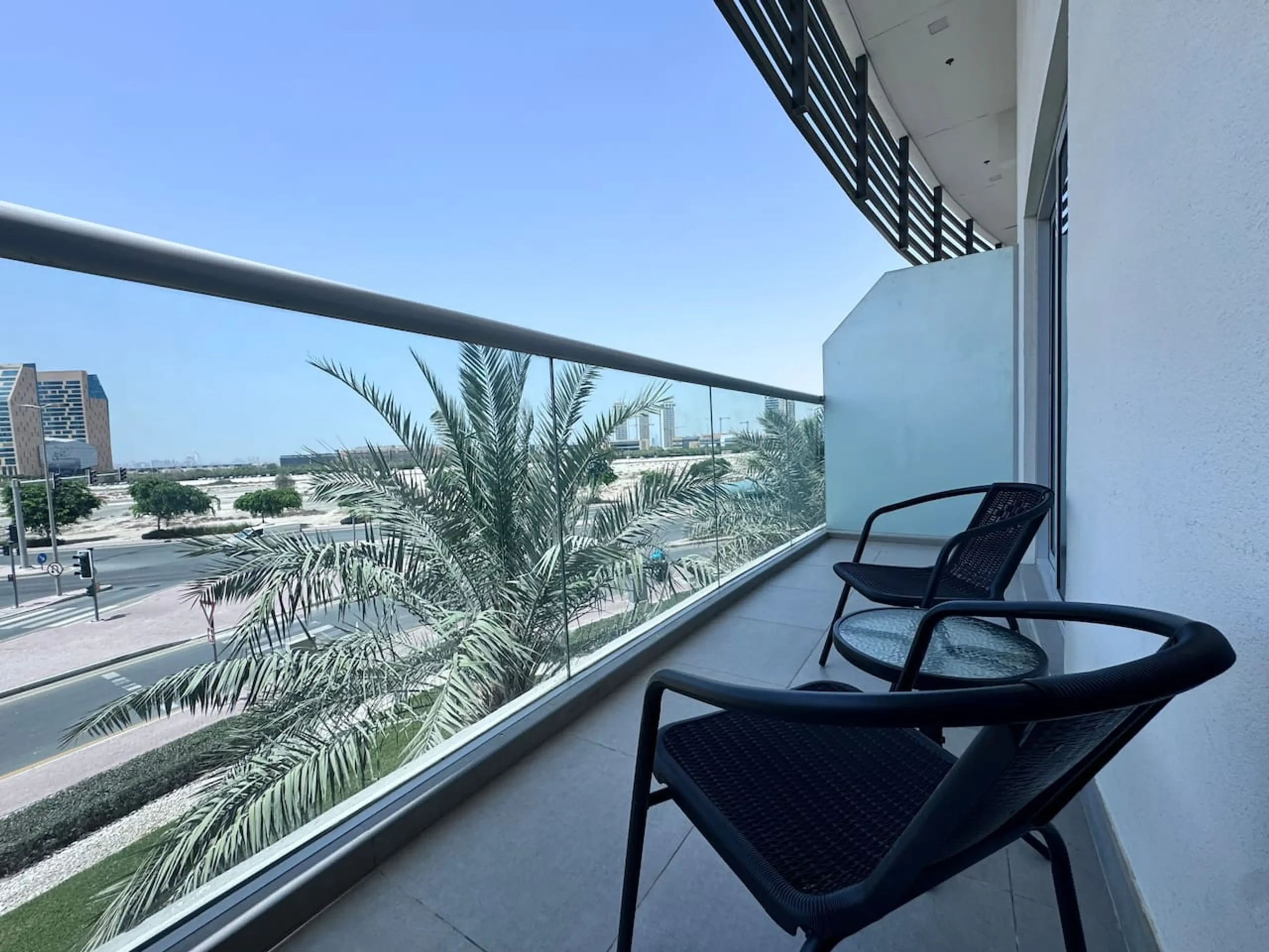 Modern 1BR Apt in Bella Rose DSP (7)