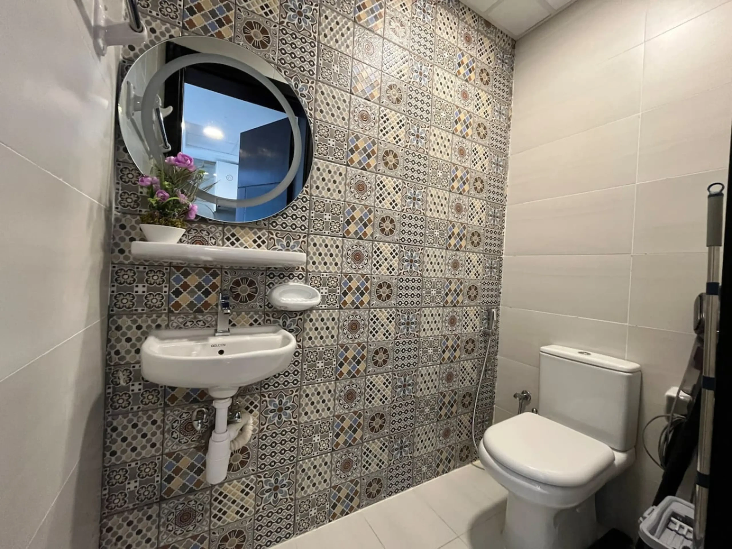 Modern One-Bed in Al Furjan (49)