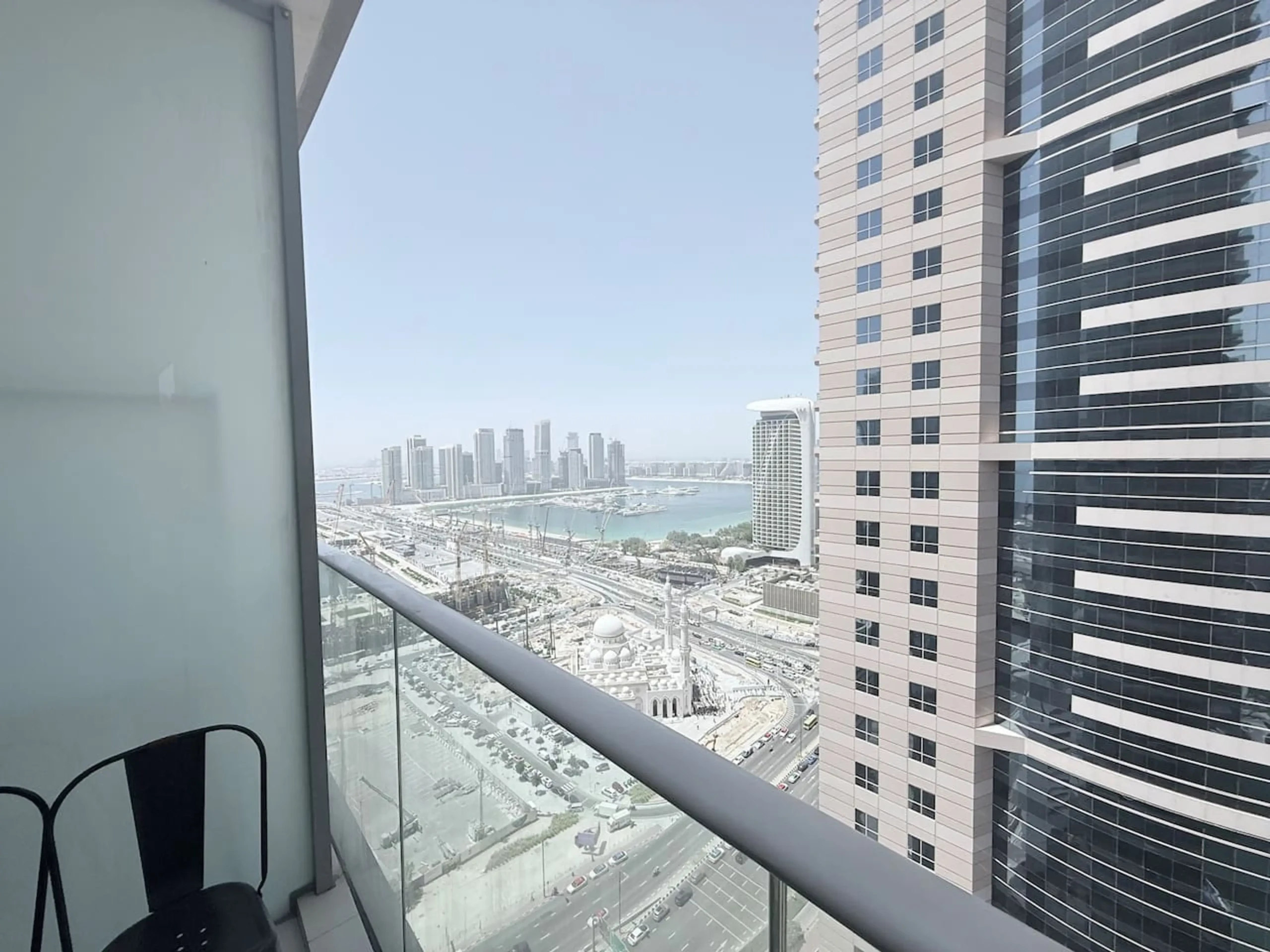 Premium Stay Damac Heights 1BR (32)