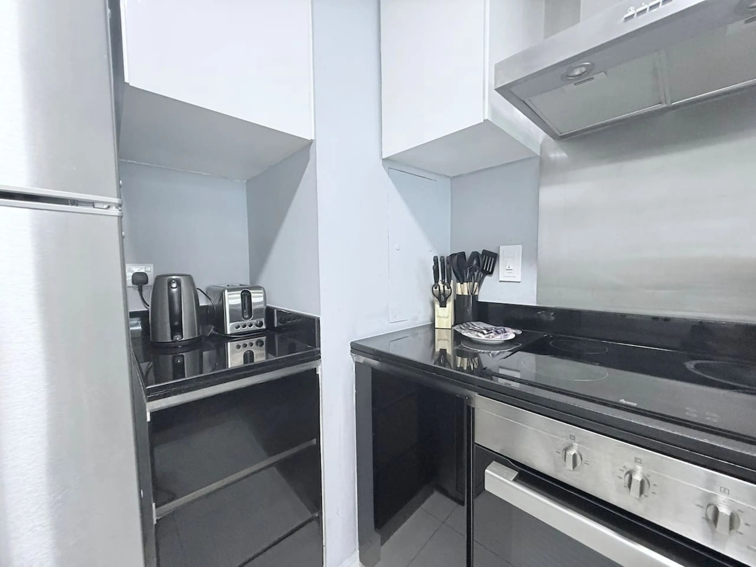 Premium Stay Damac Heights 1BR (38)